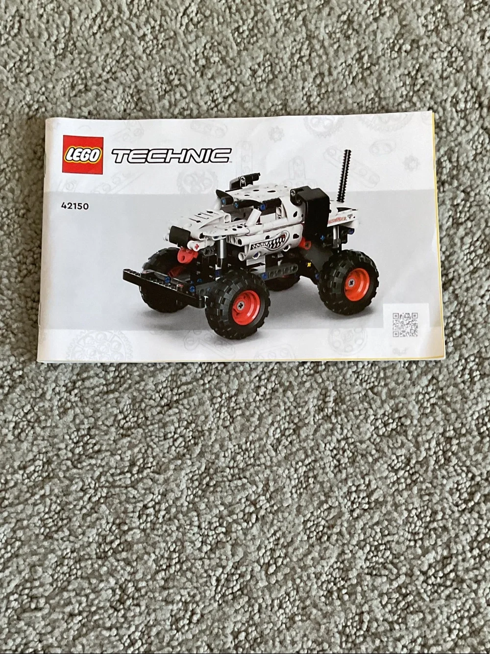 Lego White and Black Off-Road Buggy with Red Accents